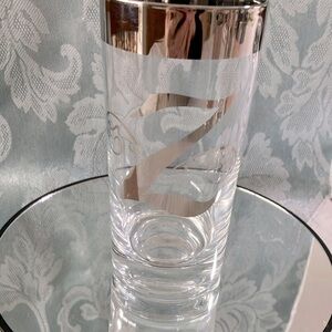 VINTAGE QUEENS LUSTERWARE Z MONOGRAM SILVER SCROLLS & TOP 8oz BARWARE